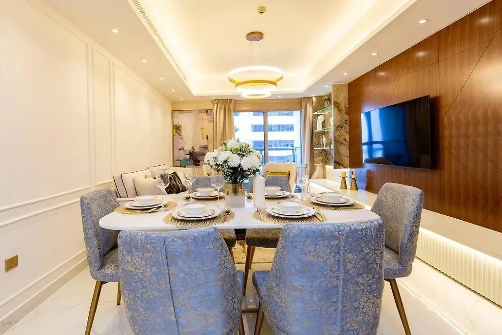 Unique Fully Renovated 2Br+Study On Marina Apartment Dubai United Arab Emirates